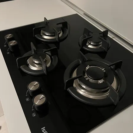 Donna Gemella - * מונופולי