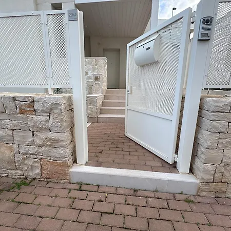 Donna Gemella - 度假居 莫诺波利