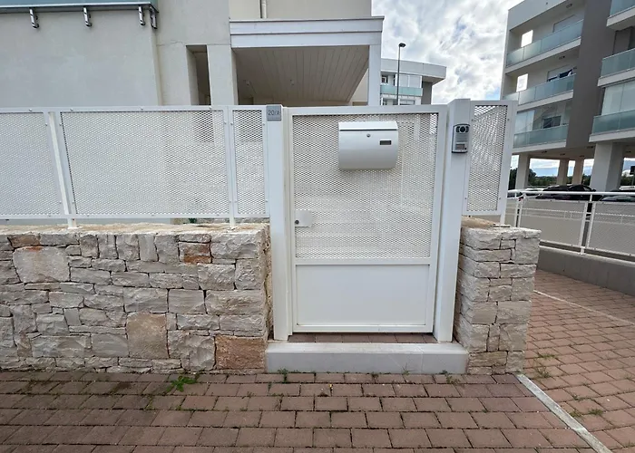 Donna Gemella - 莫诺波利